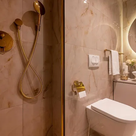 Luxury David With Swimming Pool, Sauna And Jacuzzi *