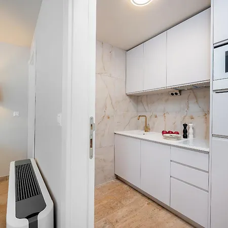 וילה Luxury David With Swimming Pool, Sauna And Jacuzzi