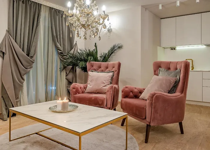 Luxury David With Swimming Pool, Sauna And Jacuzzi Pražnice