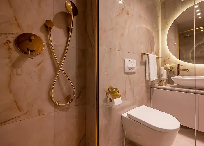 Luxury David With Swimming Pool, Sauna And Jacuzzi *